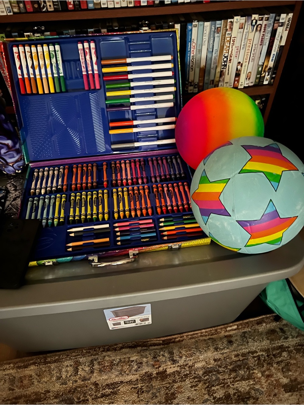 Art & Party Craft Set with Rainbow Balls - Multicolor